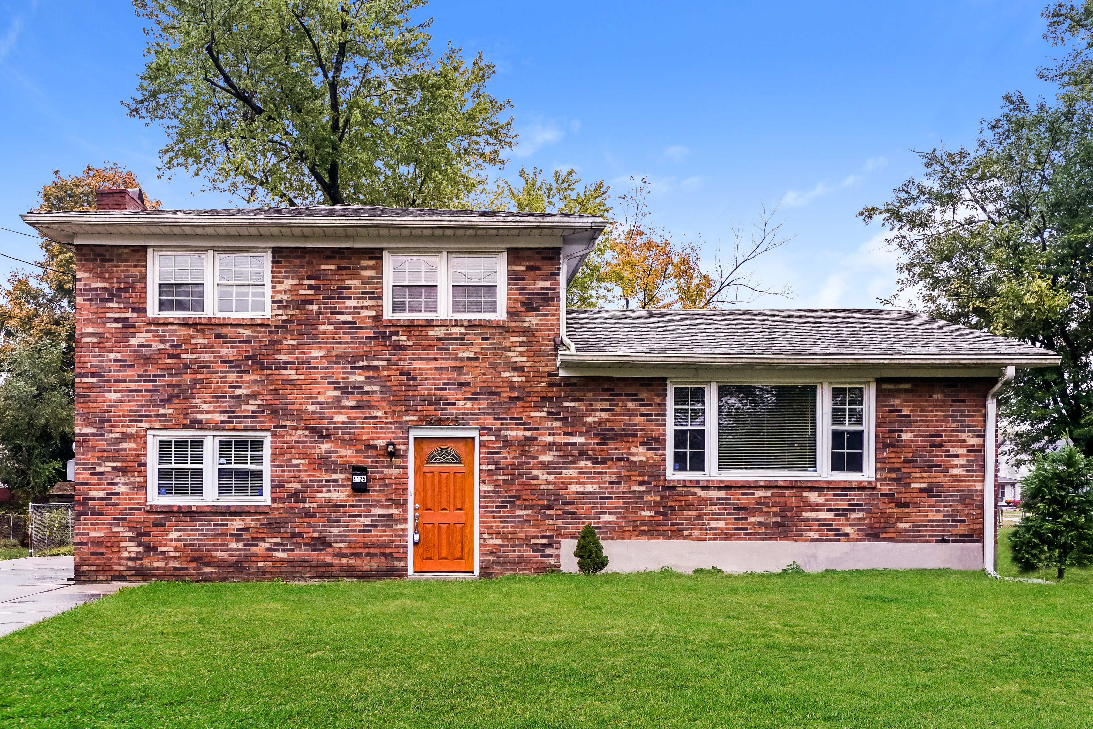 4125 Sunflower Ave Louisville, KY 40216